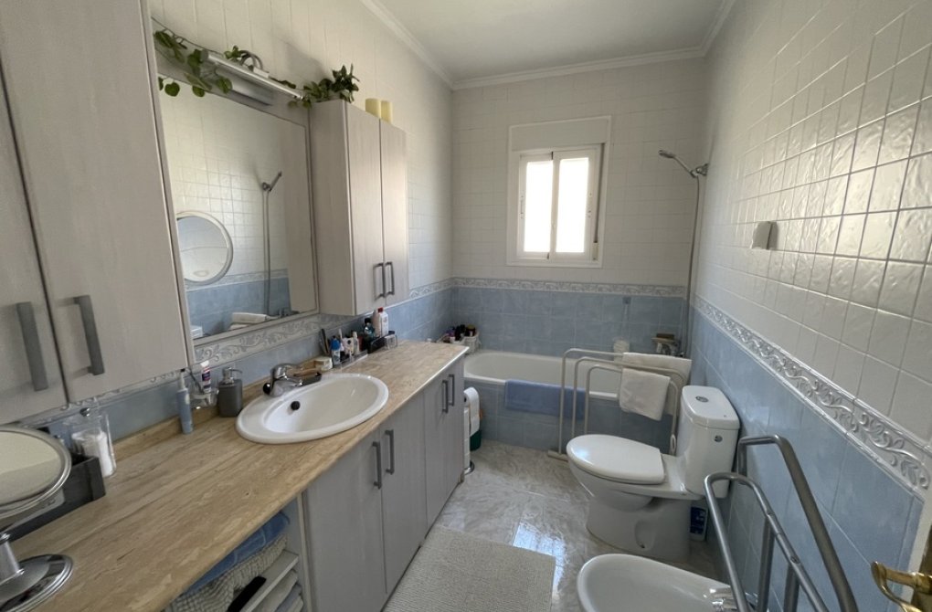 Вторичное жилье - Bилла - Ciudad Quesada