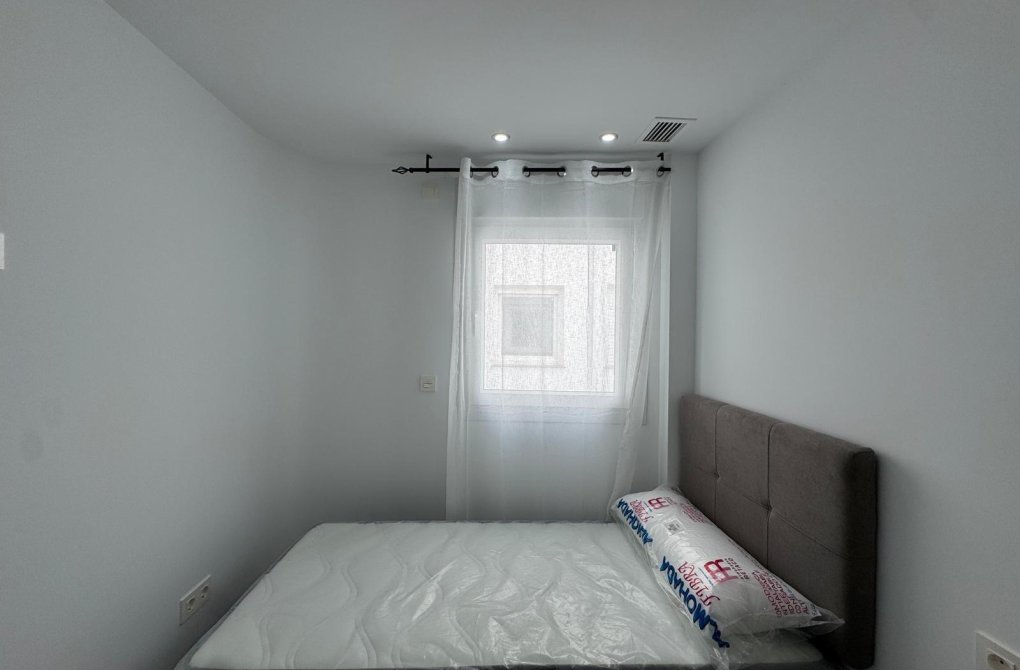 Rynek wtórny - Apartament - Torrevieja - torrevieja