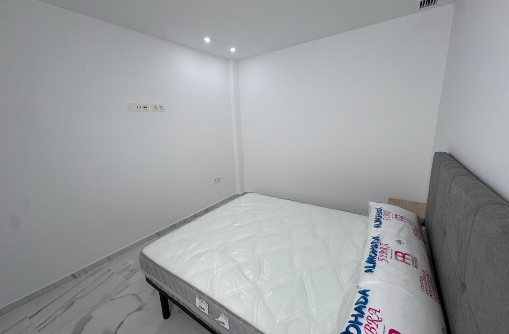 Rynek wtórny - Apartament - Torrevieja - torrevieja