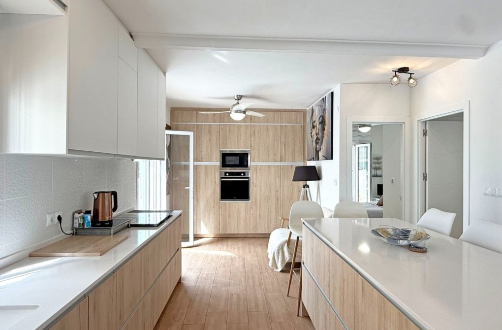 Resale - Detached Villa - Orihuela Costa - Villamartín