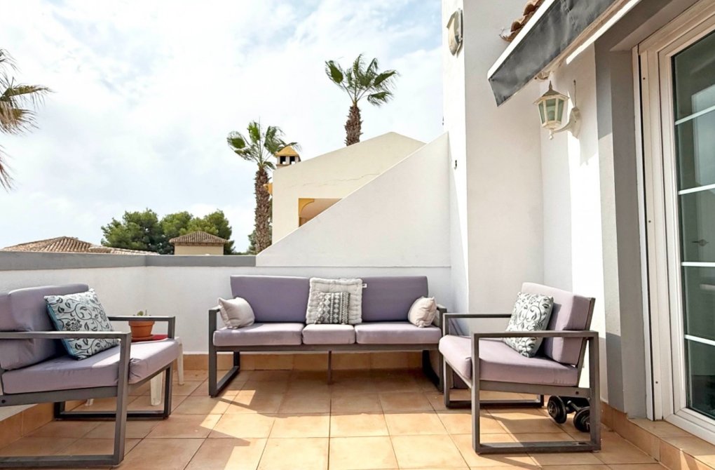 Resale - Detached Villa - Orihuela Costa - Villamartín