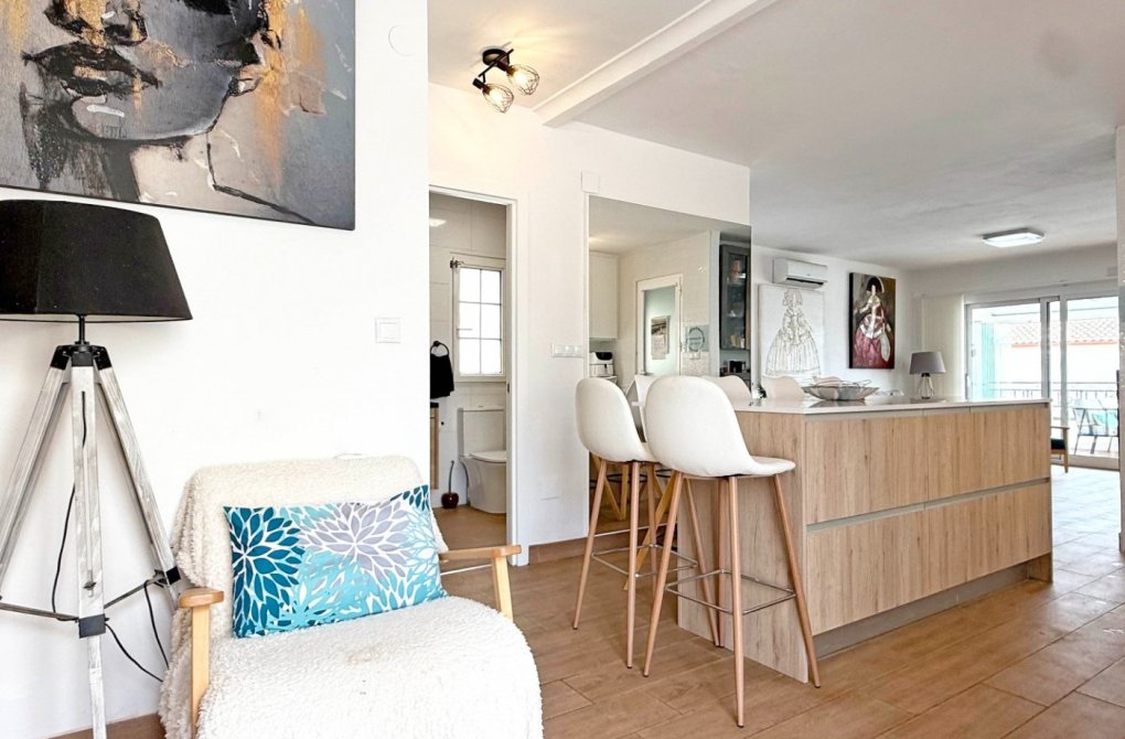 Resale - Detached Villa - Orihuela Costa - Villamartín