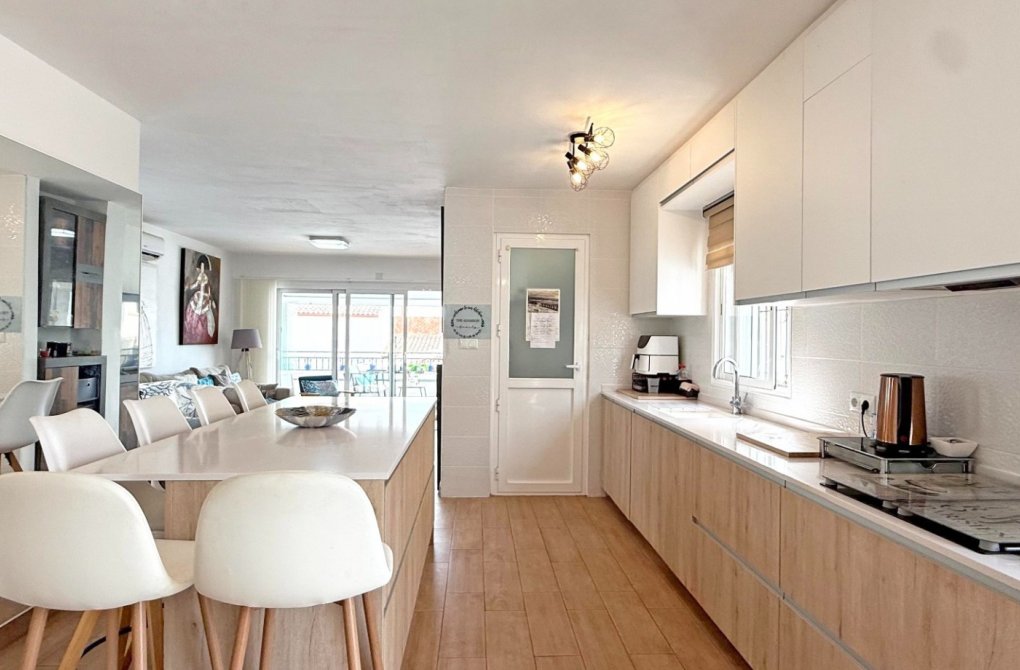 Resale - Detached Villa - Orihuela Costa - Villamartín