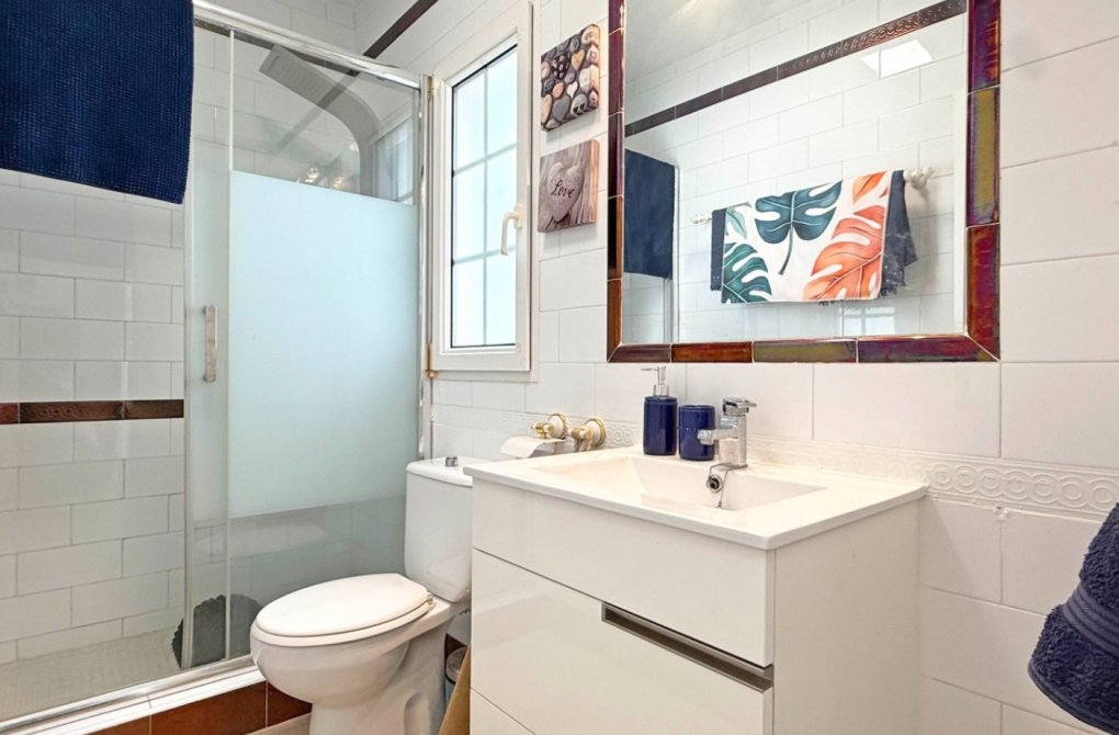 Resale - Detached Villa - Orihuela Costa - Villamartín