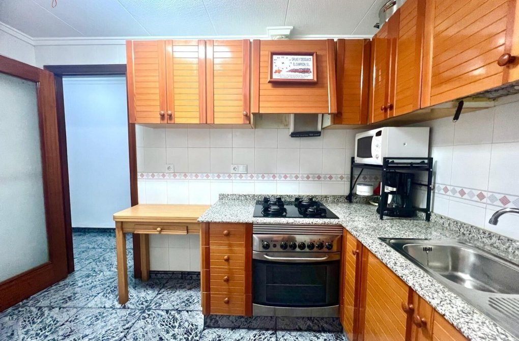 Odsprzedaż - Apartament - Torrevieja - Acequion