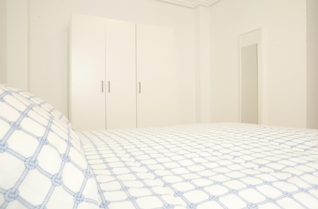 Resale - Apartment - Santa Pola - Playa Levante