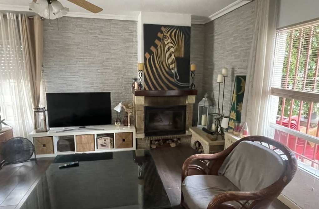 Reventa - Casa adosada - Rojales