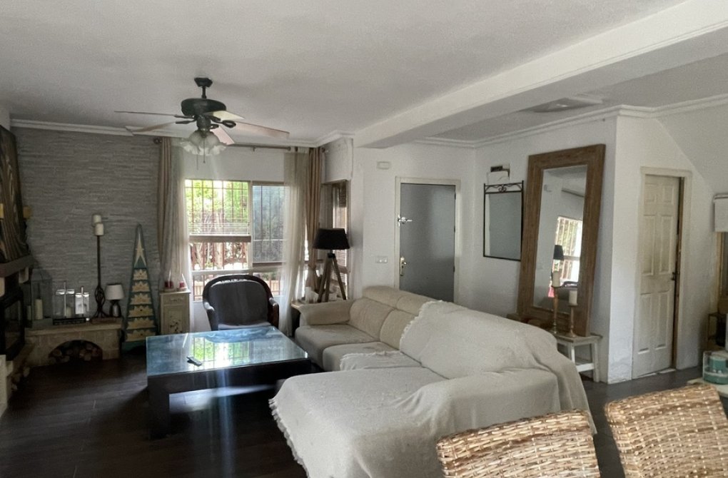 Reventa - Casa adosada - Rojales