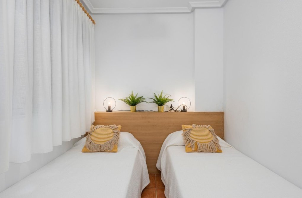 Rynek wtórny - Apartament - Guardamar del Segura - Pueblo