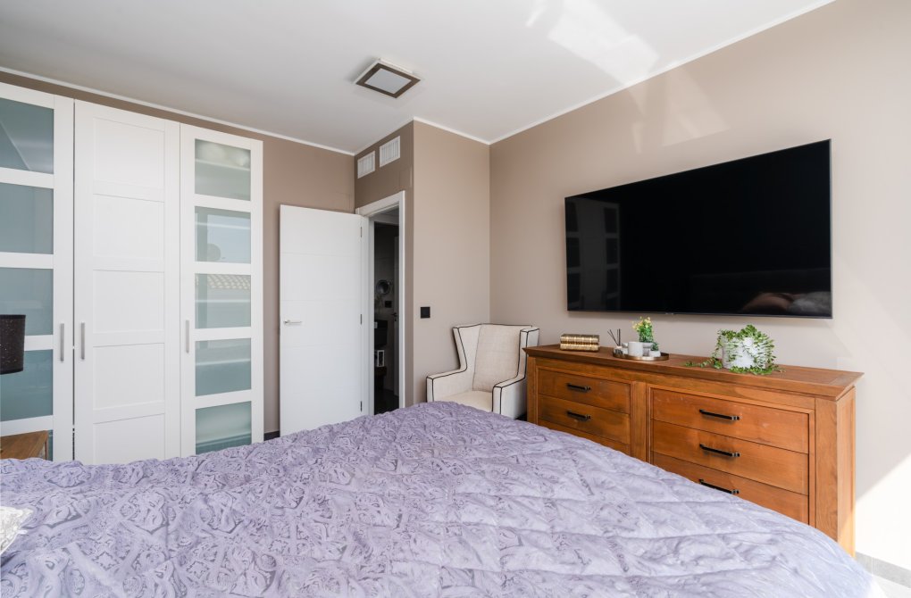 Resale - Villa - San Fulgencio - La Marina