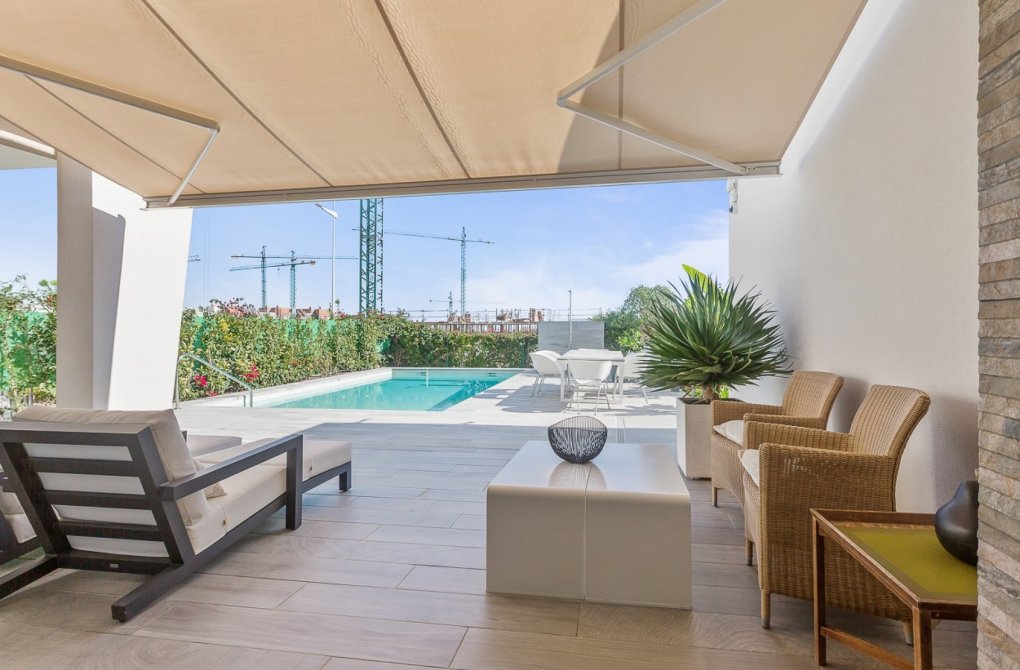 Вторичное жилье - Bилла - Algorfa - La Finca Golf Resort