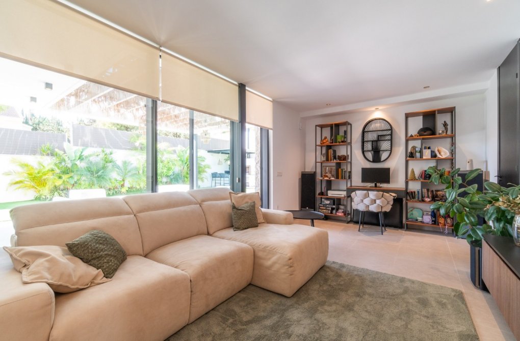 Resale - Villa - Torrevieja - Los balcones