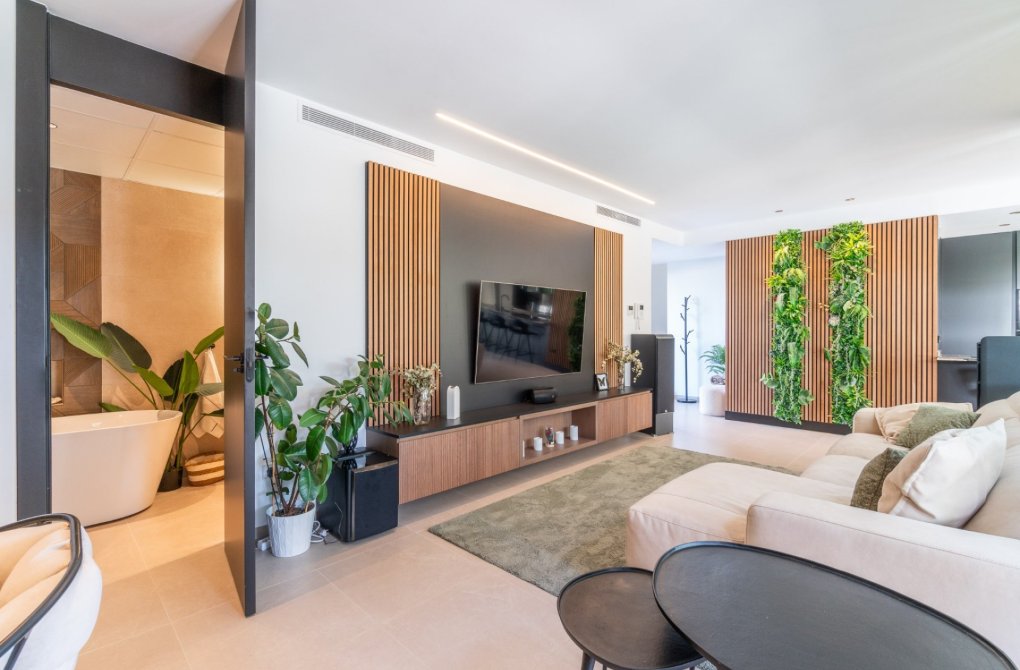 Resale - Villa - Torrevieja - Los balcones