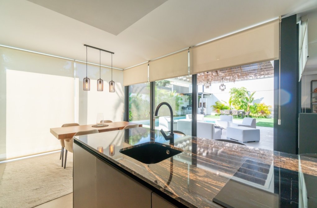 Resale - Villa - Torrevieja - Los balcones