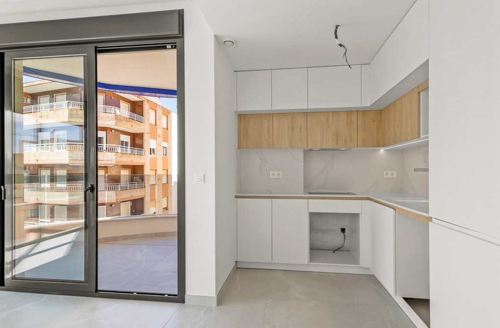 Resale - Apartment - Torrevieja - Playa del Cura