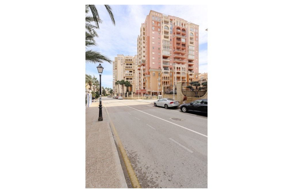 Rynek wtórny - Apartament - Torrevieja - Playa de los Locos