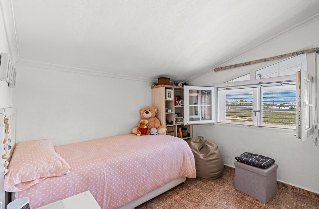 Resale - Villa - El Altet - San Francisco de Asis