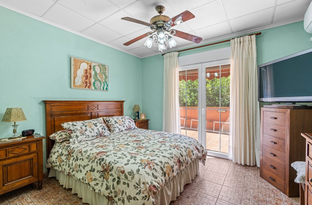 Resale - Villa - El Altet - San Francisco de Asis