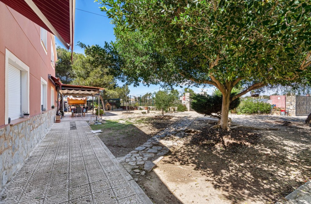 Resale - Villa - El Altet - San Francisco de Asis