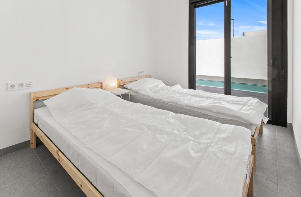 Resale - Villa - Roldan - Lo Ferro