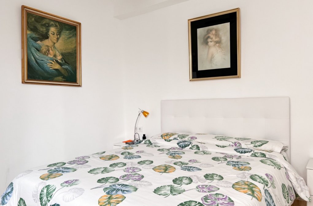 Resale - Apartment - Alicante - Center