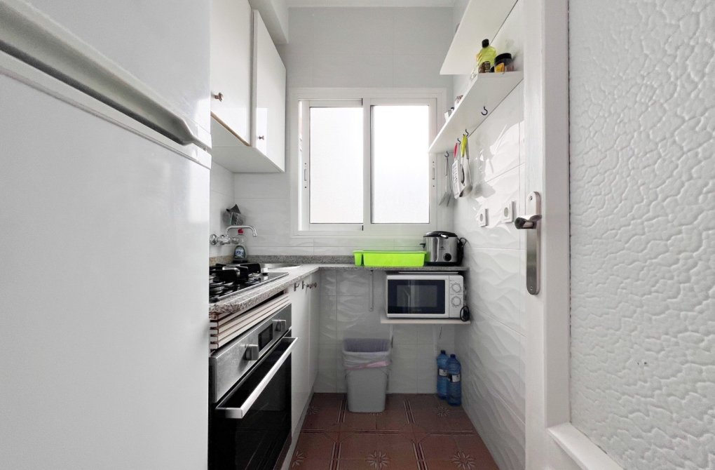 Resale - Apartment - Alicante - Center