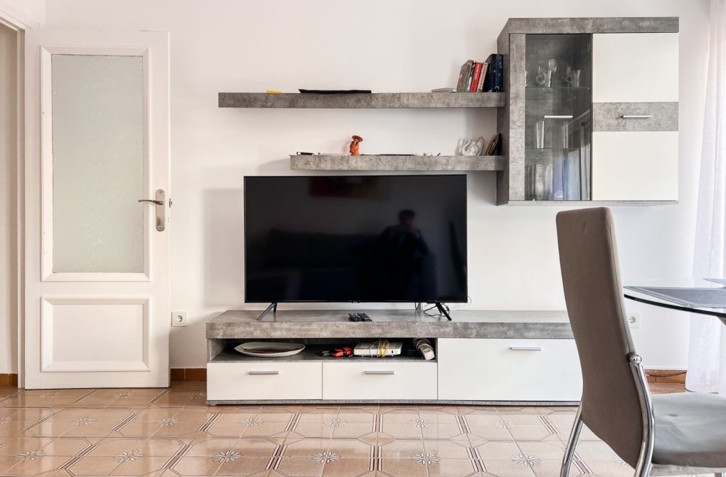 Resale - Apartment - Alicante - Center