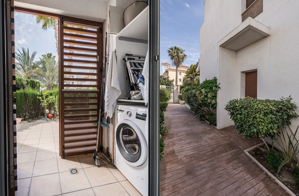 Resale - Ground Floor - Orihuela Costa - La Zenia