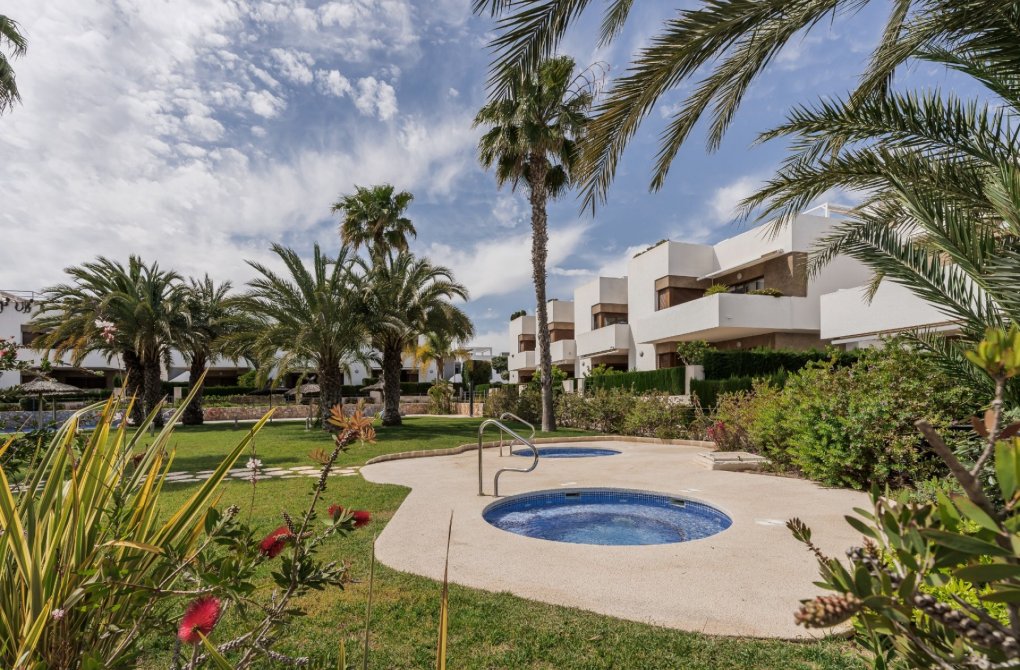 Resale - Ground Floor - Orihuela Costa - La Zenia