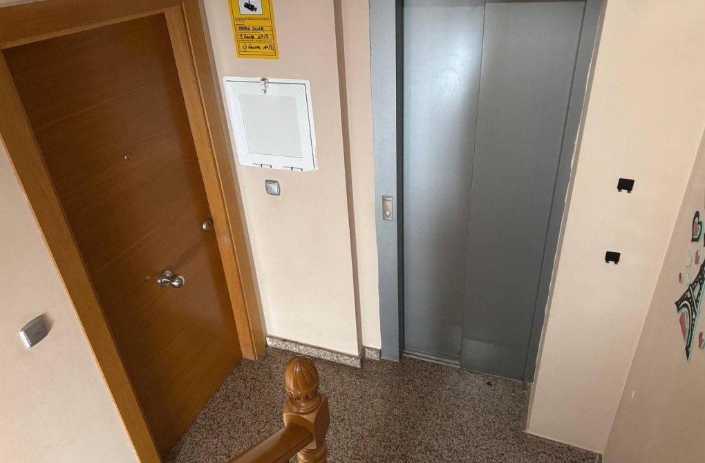 Rynek wtórny - Apartament - Torrevieja - Centro