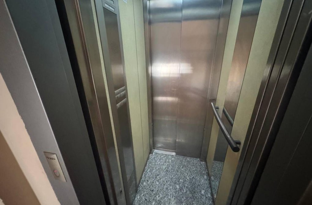 Rynek wtórny - Apartament - Torrevieja - Centro