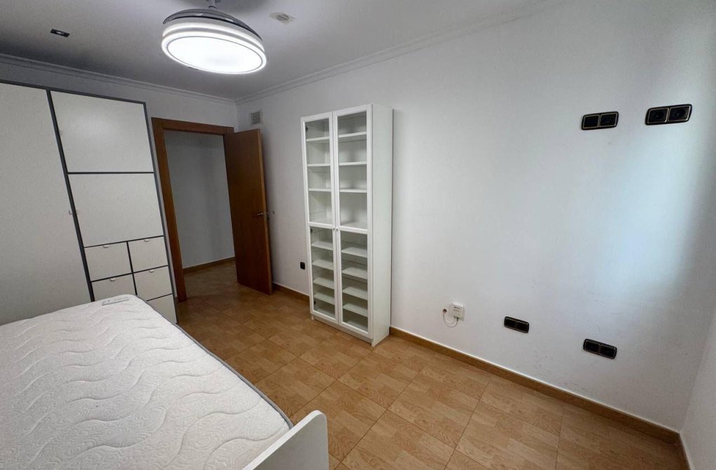 Rynek wtórny - Apartament - Torrevieja - Centro