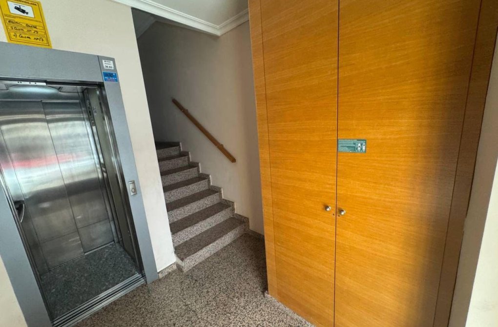 Rynek wtórny - Apartament - Torrevieja - Centro