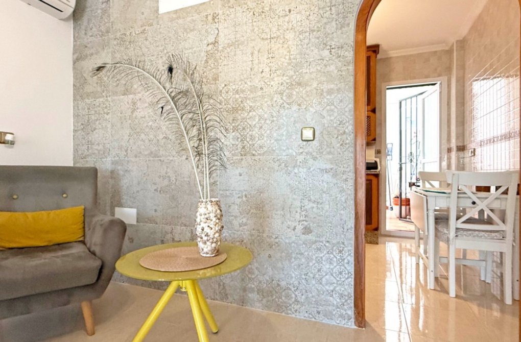 Rynek wtórny - Apartament - Orihuela Costa - Lomas de Cabo Roig