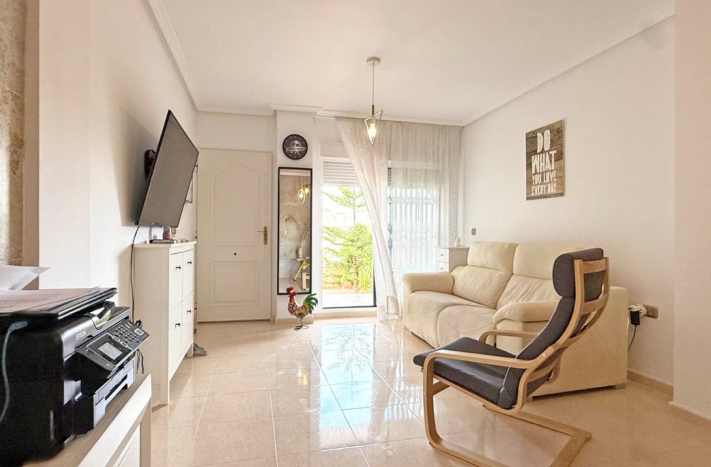 Rynek wtórny - Apartament - Orihuela Costa - Lomas de Cabo Roig