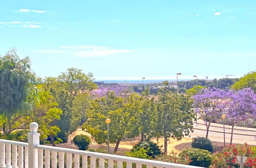 Rynek wtórny - Apartament - Orihuela Costa - Lomas de Cabo Roig