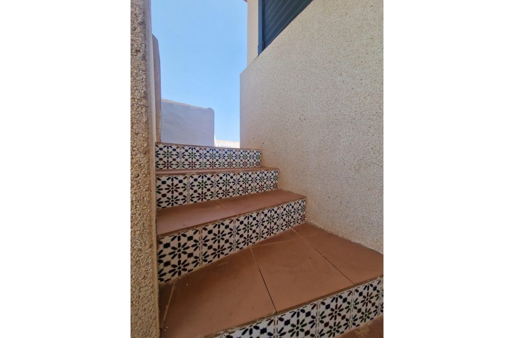 Resale - Bungalow - Torrevieja - Los altos