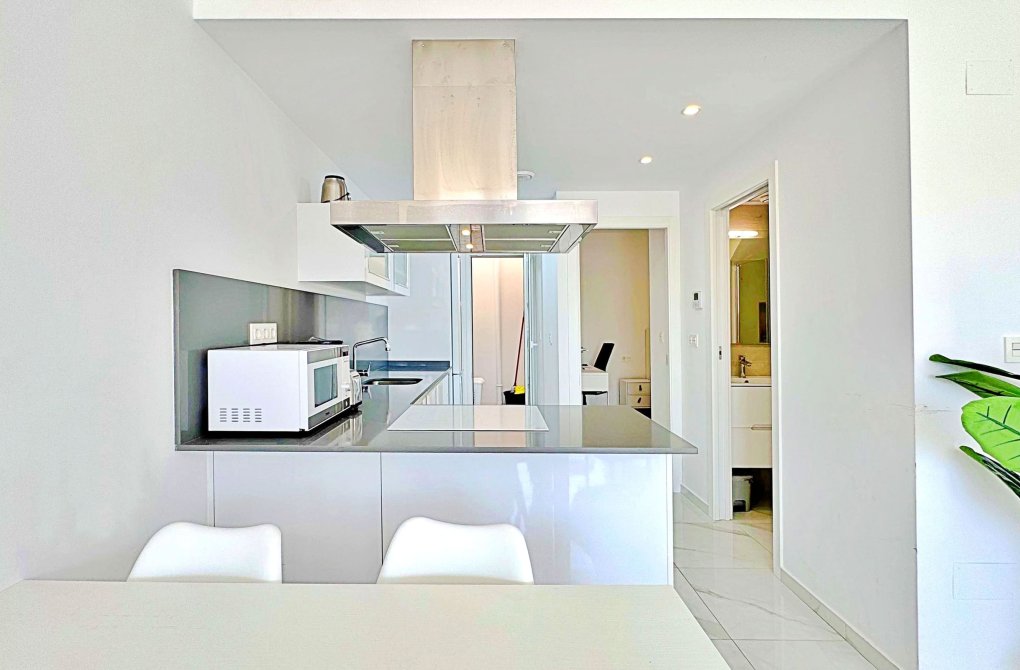 Resale - Townhouse - Torrevieja - Los balcones