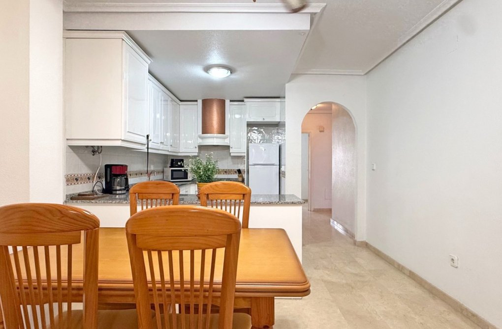 Resale - Apartment - Orihuela Costa - Villamartín