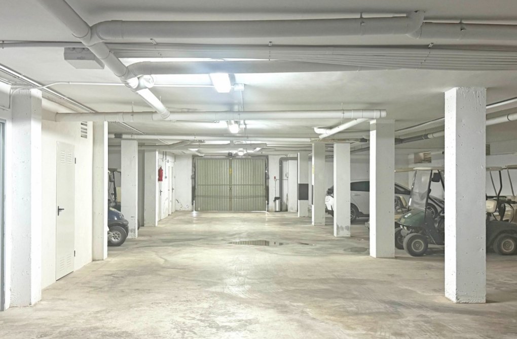 Resale - Apartment - Orihuela Costa - Villamartín