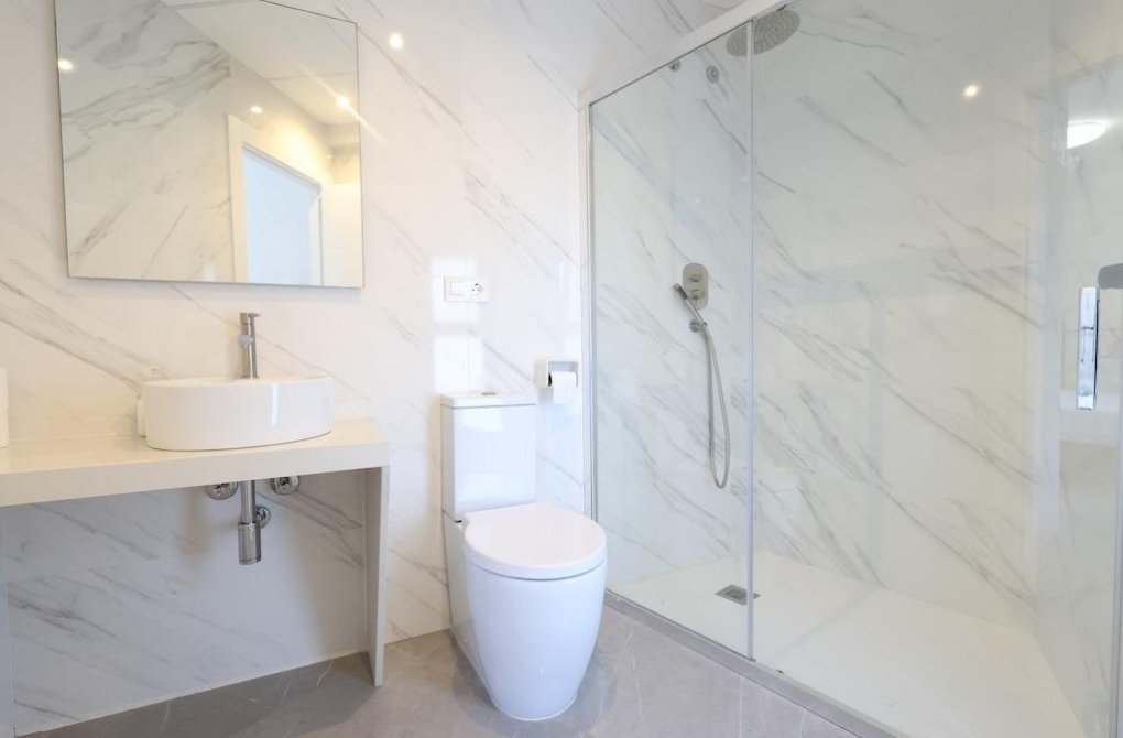 Resale - Villa - Cabo Roig - MUY CERCA DE LA PLAYA