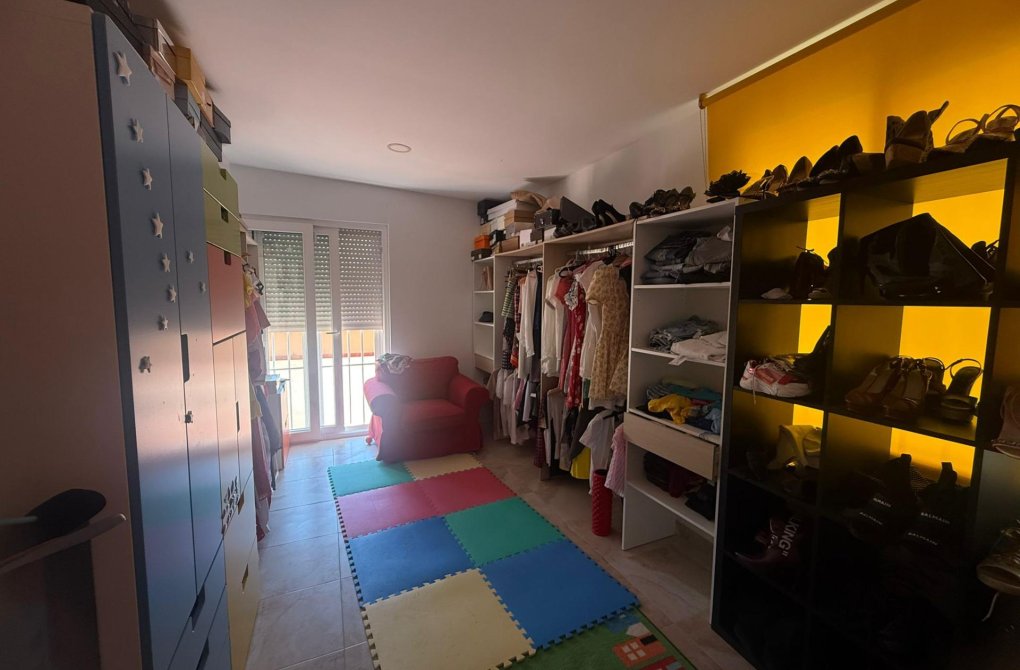 Resale - house - Orihuela Costa - Altos de Campoamor