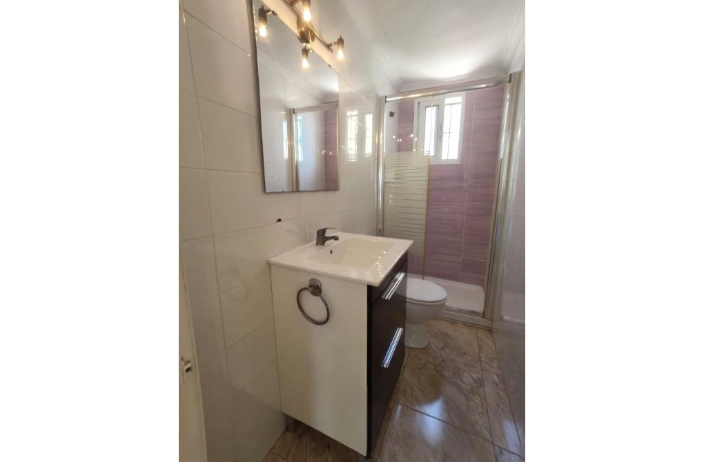 Resale - Triplex - Torrevieja - Punta prima