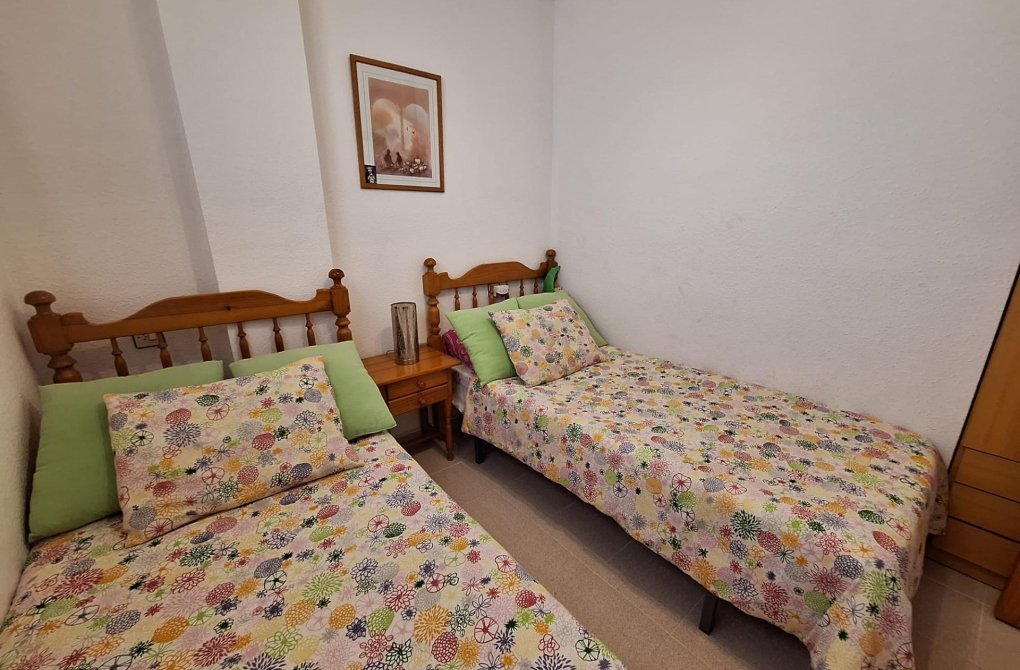 Resale - Apartment - Torrevieja - Nueva Torrevieja