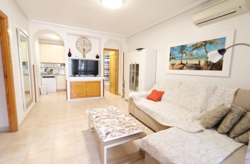 Resale - Apartment - Orihuela Costa - La Zenia