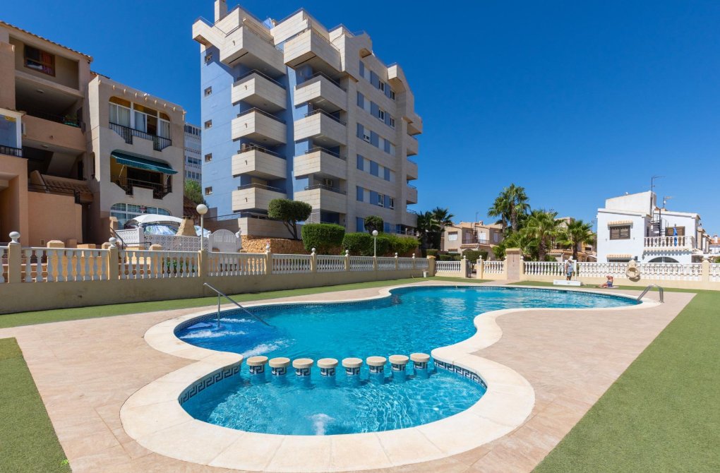 Resale - Villa - Torrevieja - Torreblanca