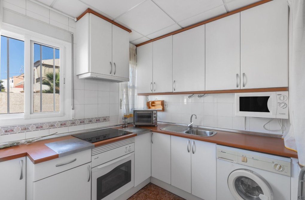 Resale - Apartment - Torrevieja - Centro