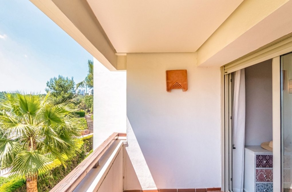 Resale - Apartment - Orihuela Costa - Las Colinas Golf