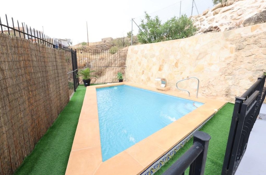 Resale - house - Fortuna - La garapacha