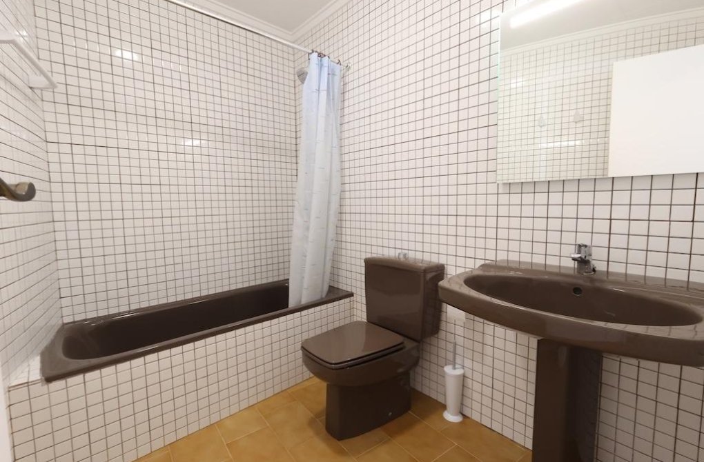 Rynek wtórny - Szalet - Cabo Roig - Cala Capitan